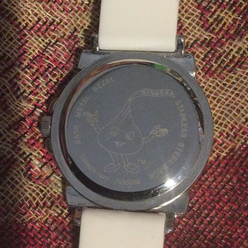 Watch - Picture 4 of 4